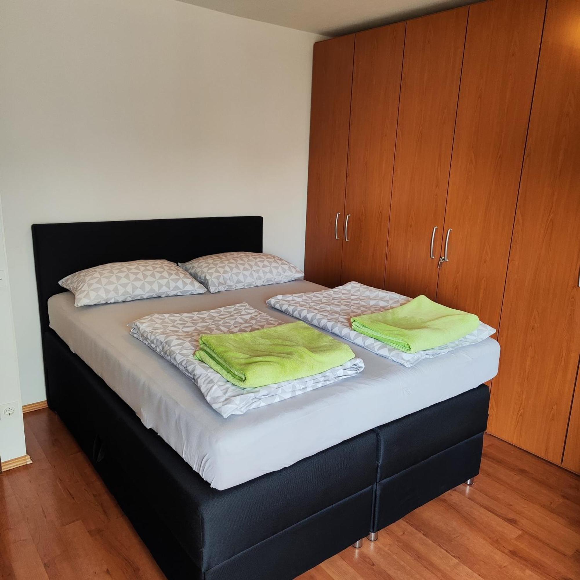 Apartmani Ivana Пунат Экстерьер фото